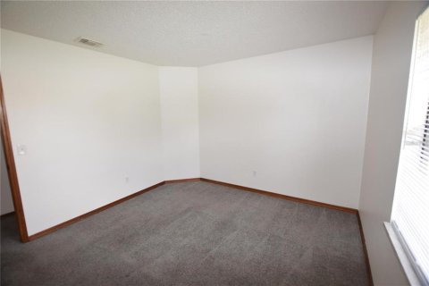 Villa ou maison à vendre à Deltona, Floride: 3 chambres, 116.59 m2 № 2198296 - photo 18