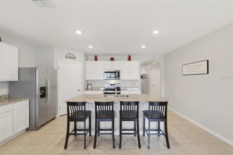 Villa ou maison à vendre à Saint Cloud, Floride: 4 chambres, 169.83 m2 № 2287467 - photo 6