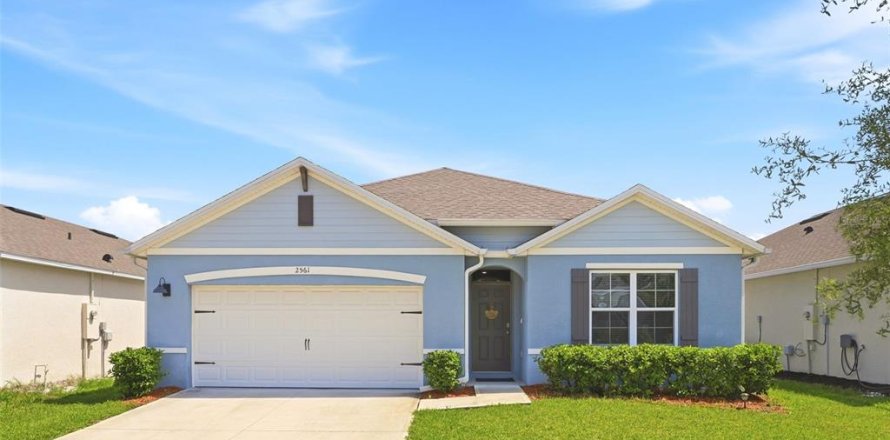 Villa ou maison à Saint Cloud, Floride 4 chambres, 169.83 m2 № 2287467