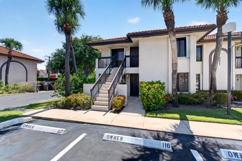 Кондоминиум с 4 комнатами в Бока-Ратон, Флорида № 2185726