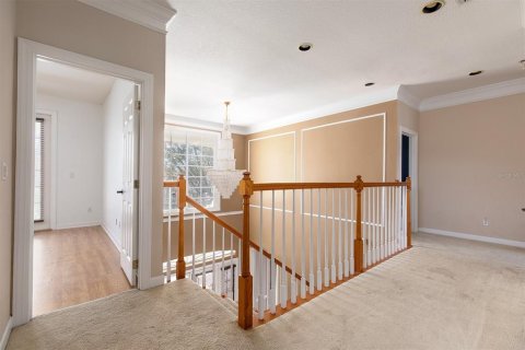 House in Orlando, Florida 5 bedrooms, 387.12 sq.m. № 1548874 - photo 28