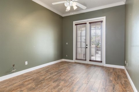 House in Orlando, Florida 5 bedrooms, 387.12 sq.m. № 1548874 - photo 25