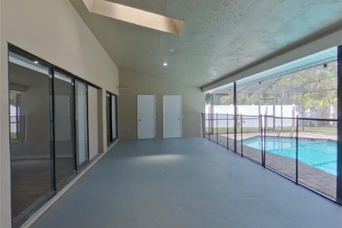Villa ou maison à louer à Plant City, Floride: 3 chambres, 222.97 m2 № 2117699 - photo 15