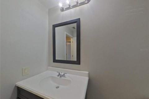 Villa ou maison à louer à Plant City, Floride: 3 chambres, 222.97 m2 № 2117699 - photo 11