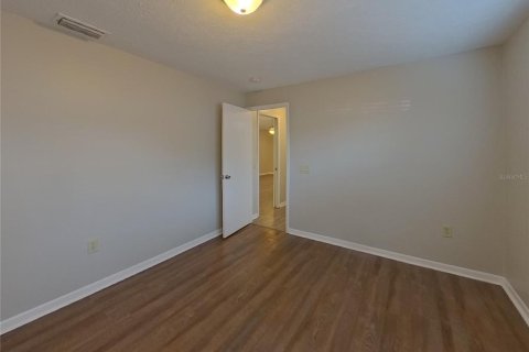 Villa ou maison à louer à Plant City, Floride: 3 chambres, 222.97 m2 № 2117699 - photo 9