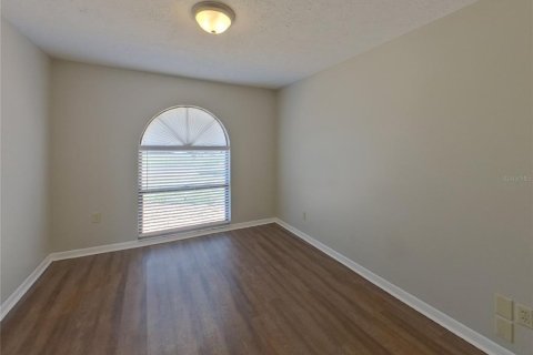 Villa ou maison à louer à Plant City, Floride: 3 chambres, 222.97 m2 № 2117699 - photo 12