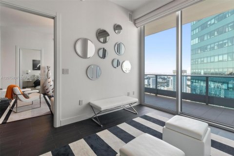 Condominio en alquiler en Miami, Florida, 2 dormitorios, 114.92 m2 № 2339902 - foto 17