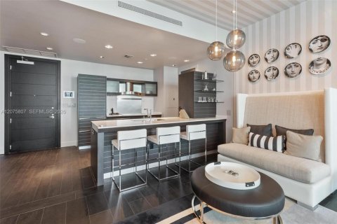 Condominio en alquiler en Miami, Florida, 2 dormitorios, 114.92 m2 № 2339902 - foto 25