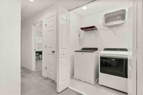 Touwnhouse à vendre à Kissimmee, Floride: 4 chambres, 174.28 m2 № 1438936 - photo 28