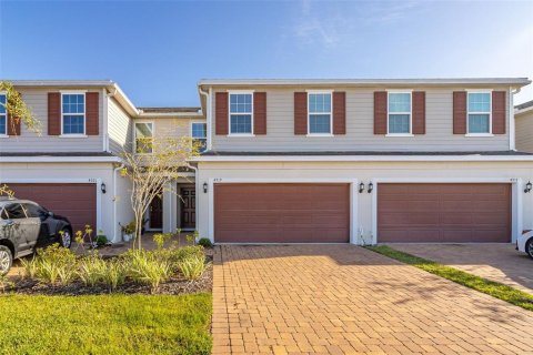Touwnhouse à vendre à Kissimmee, Floride: 4 chambres, 174.28 m2 № 1438936 - photo 1