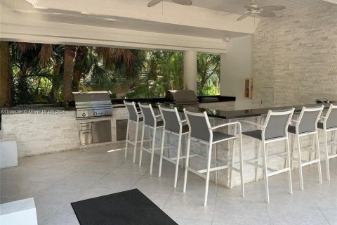 Condominio en venta en Miami, Florida, 2 dormitorios, 114.18 m2 № 1979246 - foto 26