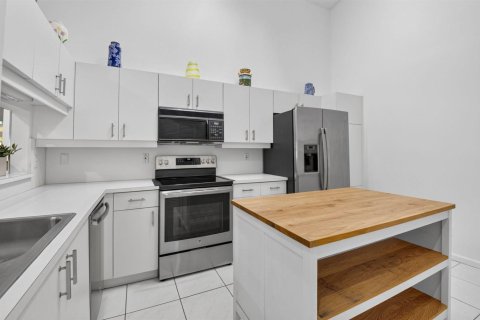 Touwnhouse à vendre à Boynton Beach, Floride: 3 chambres, 152.36 m2 № 2182053 - photo 15