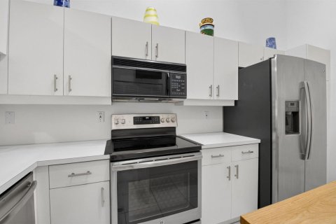 Touwnhouse à vendre à Boynton Beach, Floride: 3 chambres, 152.36 m2 № 2182053 - photo 17