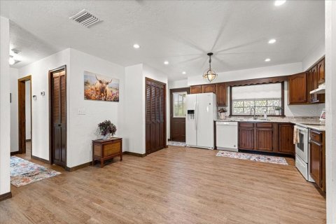 Casa en venta en Ocala, Florida, 2 dormitorios, 85.84 m2 № 2385637 - foto 9