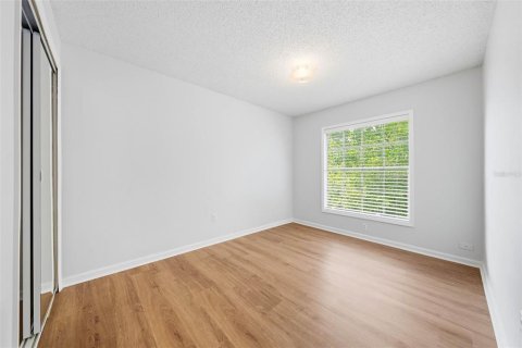 Townhouse in Winter Park, Florida 3 bedrooms, 106.93 sq.m. № 2100118 - photo 19