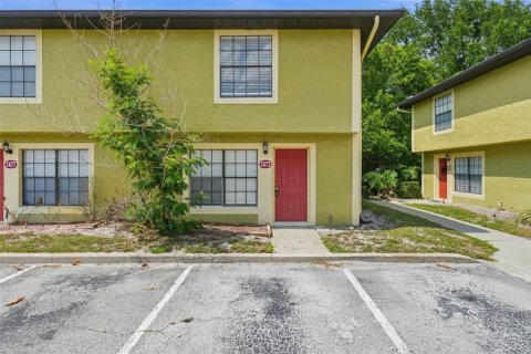 Townhouse in Winter Park, Florida 3 bedrooms, 106.93 sq.m. № 2100118