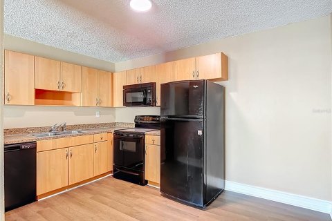 Copropriété à vendre à Land O' Lakes, Floride: 2 chambres, 74.32 m2 № 2092536 - photo 8