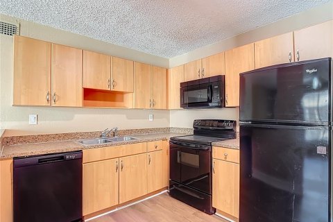 Copropriété à vendre à Land O' Lakes, Floride: 2 chambres, 74.32 m2 № 2092536 - photo 7