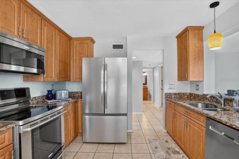 Copropriété à vendre à Bradenton, Floride: 2 chambres, 129.69 m2 № 2406977 - photo 9