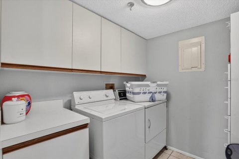 Copropriété à vendre à Bradenton, Floride: 2 chambres, 129.69 m2 № 2406977 - photo 21
