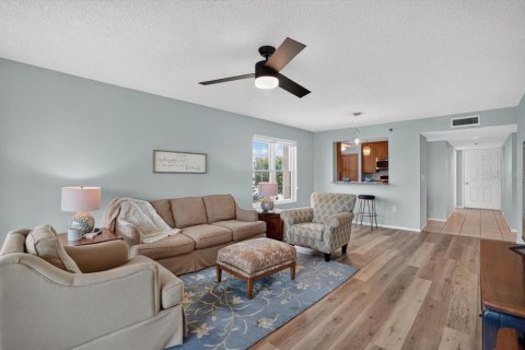 Copropriété à vendre à Bradenton, Floride: 2 chambres, 129.69 m2 № 2406977 - photo 7