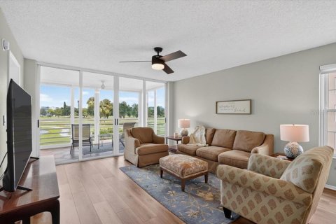 Copropriété à vendre à Bradenton, Floride: 2 chambres, 129.69 m2 № 2406977 - photo 5
