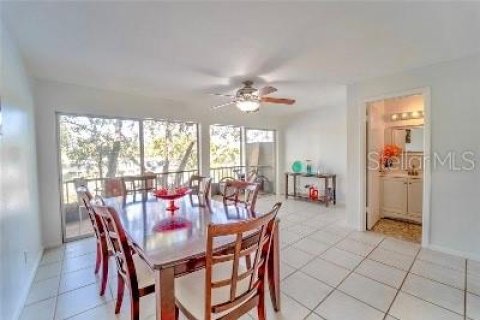 Touwnhouse à vendre à Tampa, Floride: 3 chambres, 141.21 m2 № 1906032 - photo 7