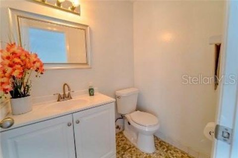 Touwnhouse à vendre à Tampa, Floride: 3 chambres, 141.21 m2 № 1906032 - photo 17