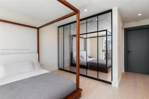 Condominio en venta en Miami, Florida, 2 dormitorios, 167.32 m2 № 1766357 - foto 30