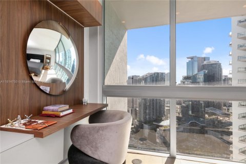 Condominio en venta en Miami, Florida, 2 dormitorios, 167.32 m2 № 1766357 - foto 22