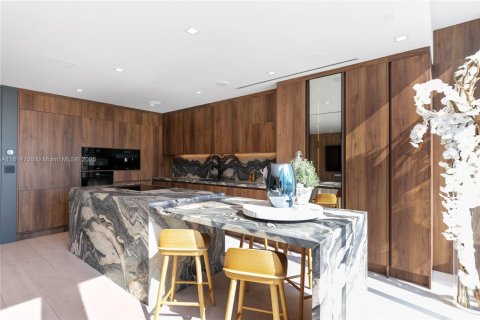 Condominio en venta en Miami, Florida, 2 dormitorios, 167.32 m2 № 1766357 - foto 7
