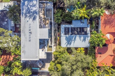 Casa en venta en Miami, Florida, 2 dormitorios, 98.38 m2 № 1993208 - foto 29