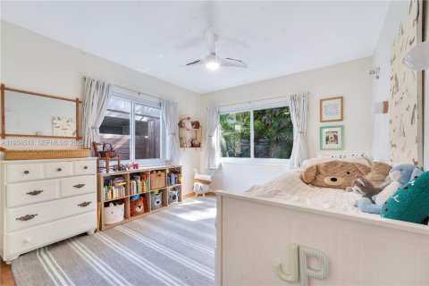 Casa en venta en Miami, Florida, 2 dormitorios, 98.38 m2 № 1993208 - foto 14