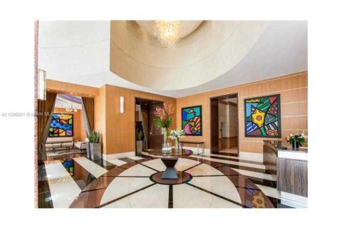 Apartamento en alquiler en Miami, Florida, 2 dormitorios, 111.76 m2 № 1948186 - foto 20