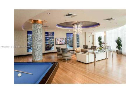 Apartamento en alquiler en Miami, Florida, 2 dormitorios, 111.76 m2 № 1948186 - foto 22