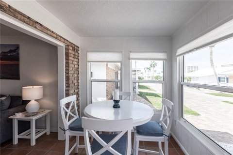 Villa ou maison à louer à Sarasota, Floride: 1 chambre, 68.28 m2 № 2125774 - photo 6