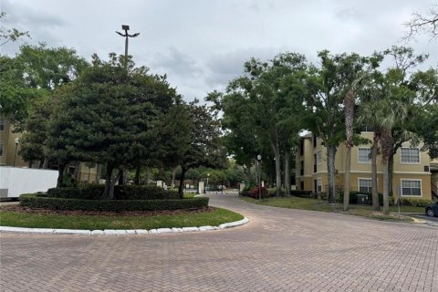 Condominio en alquiler en Orlando, Florida, 2 dormitorios, 94.2 m2 № 2109592 - foto 14