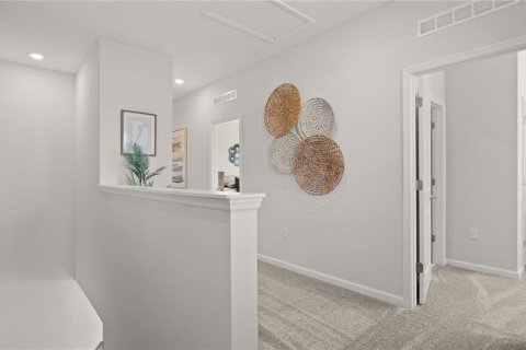 House in Orlando, Florida 3 bedrooms, 208.47 sq.m. № 2133518 - photo 12