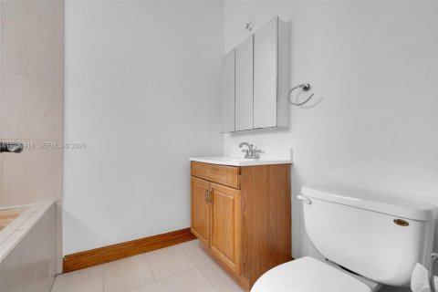 Купить виллу или дом в Майами, Флорида 3 спальни, 216.09м2, № 1997110 - фото 23