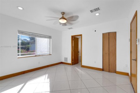 Купить виллу или дом в Майами, Флорида 3 спальни, 216.09м2, № 1997110 - фото 20