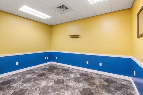 Commercial property in Tavares, Florida 111.48 sq.m. № 1688136 - photo 11