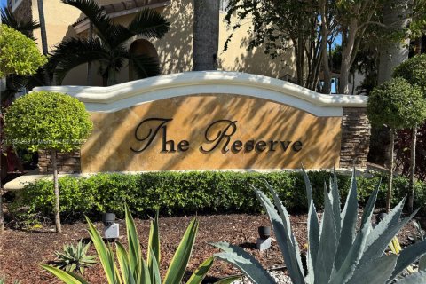 Villa ou maison à vendre à Cutler Bay, Floride: 3 chambres, 163.51 m2 № 1938637 - photo 29