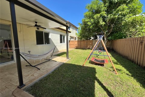 Villa ou maison à vendre à Cutler Bay, Floride: 3 chambres, 163.51 m2 № 1938637 - photo 19