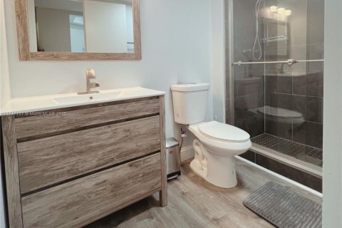 Condominio en venta en Lauderhill, Florida, 2 dormitorios, 103.12 m2 № 1729501 - foto 5