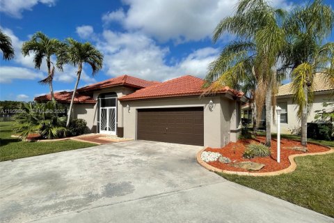 Дом в Хомстед, Флорида 3 спальни, 148.64м2 № 2017837