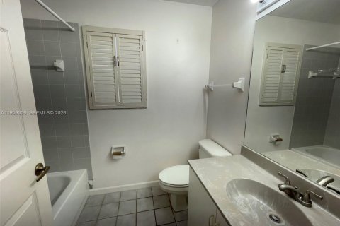 Снять в аренду виллу или дом в Хомстед, Флорида 3 спальни, 148.64м2, № 2017837 - фото 17