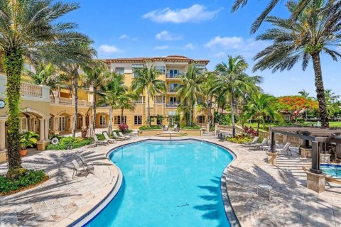 Condo in Weston, Florida, 1 bedroom № 2253383 - photo 28