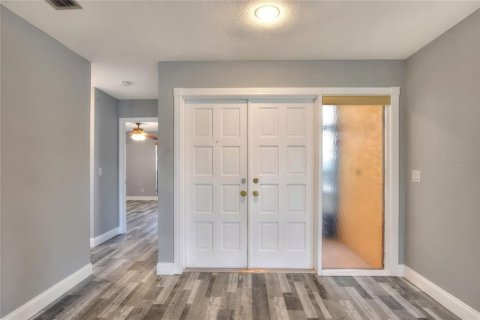 Condominio en venta en Mulberry, Florida, 3 dormitorios, 168.99 m2 № 1907006 - foto 5