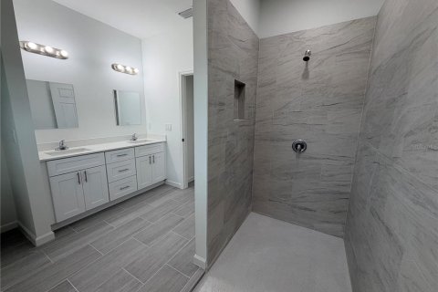 Villa ou maison à louer à North Port, Floride: 3 chambres, 148.64 m2 № 2385634 - photo 15