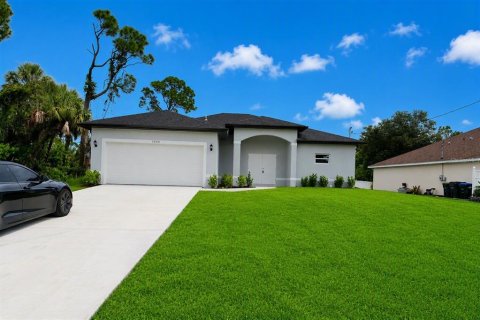 Villa ou maison à louer à North Port, Floride: 3 chambres, 148.64 m2 № 2385634 - photo 6